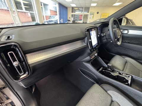 1.5h T4 Recharge 10.7kWh Plus SUV 5dr Petrol Plug-in Hybrid Auto Euro 6 (s/s) (211 ps)