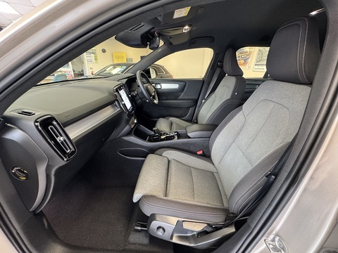 1.5h T4 Recharge 10.7kWh Plus SUV 5dr Petrol Plug-in Hybrid Auto Euro 6 (s/s) (211 ps)