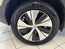 Volvo XC40 h T4 Plus 