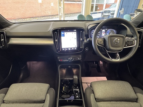 1.5h T4 Recharge 10.7kWh Plus SUV 5dr Petrol Plug-in Hybrid Auto Euro 6 (s/s) (211 ps)