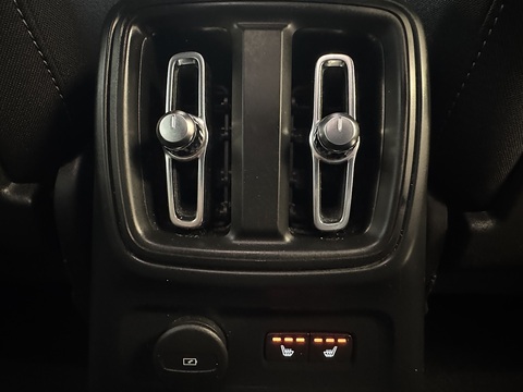 1.5h T4 Recharge 10.7kWh Plus SUV 5dr Petrol Plug-in Hybrid Auto Euro 6 (s/s) (211 ps)