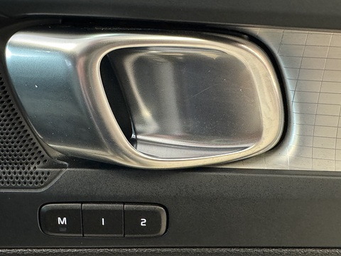 1.5h T4 Recharge 10.7kWh Plus SUV 5dr Petrol Plug-in Hybrid Auto Euro 6 (s/s) (211 ps)