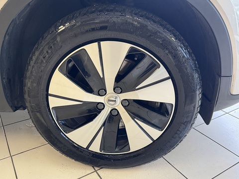 1.5h T4 Recharge 10.7kWh Plus SUV 5dr Petrol Plug-in Hybrid Auto Euro 6 (s/s) (211 ps)