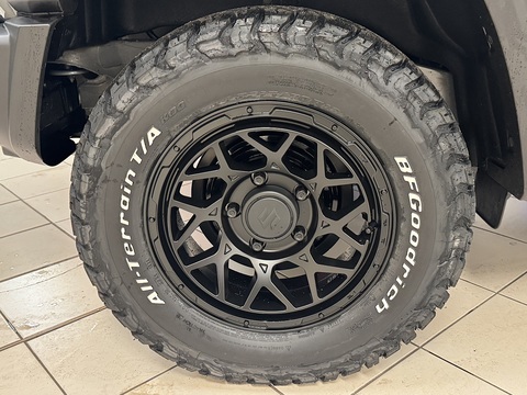 Sz5 1.5 3dr Estate Automatic Petrol