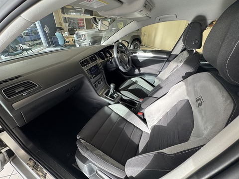 1.6 TDI BlueMotion Hatchback 5dr Diesel Manual Euro 5 (s/s) (110 ps)