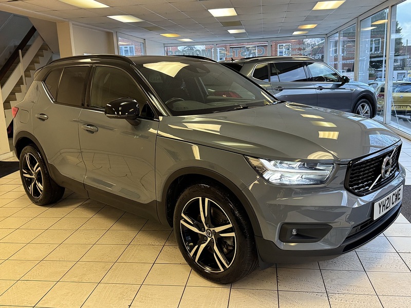 1.5h T4 Recharge 10.7kWh R-Design SUV 5dr Petrol Plug-in Hybrid Auto Euro 6 (s/s) (211 ps)