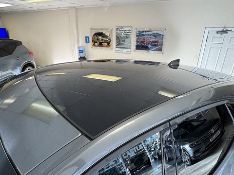 P250 R-Dynamic HSE SUV 2.0 Automatic Petrol