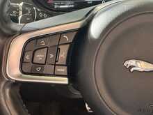 Jaguar E-PACE P250 R-Dynamic HSE 