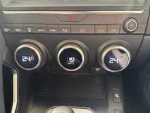 Jaguar E-PACE P250 R-Dynamic HSE 