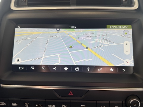 P250 R-Dynamic HSE SUV 2.0 Automatic Petrol