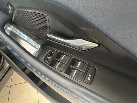 P250 R-Dynamic HSE SUV 2.0 Automatic Petrol