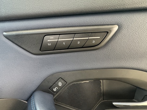 P250 R-Dynamic HSE SUV 2.0 Automatic Petrol