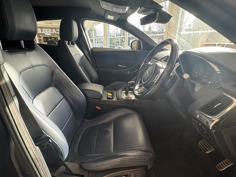 P250 R-Dynamic HSE SUV 2.0 Automatic Petrol