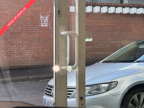 P250 R-Dynamic HSE SUV 2.0 Automatic Petrol