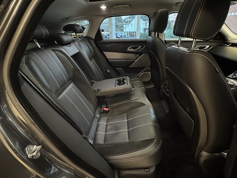 2.0 P300 R-Dynamic SE SUV 5dr Petrol Auto 4WD Euro 6 (s/s) (300 ps)