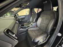 Volvo XC40 T3 R-Design 