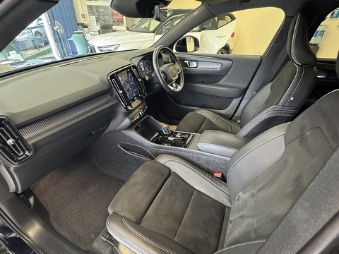 1.5 T3 R-Design SUV 5dr Petrol Auto Euro 6 (s/s) (163 ps)