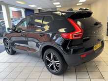 Volvo XC40 T3 R-Design 