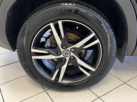 1.5 T3 R-Design SUV 5dr Petrol Auto Euro 6 (s/s) (163 ps)