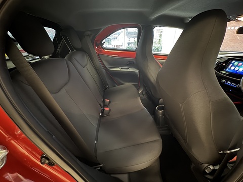 1.0 VVT-i Edge Hatchback 5dr Petrol x-shift Euro 6 (s/s) (72 ps)