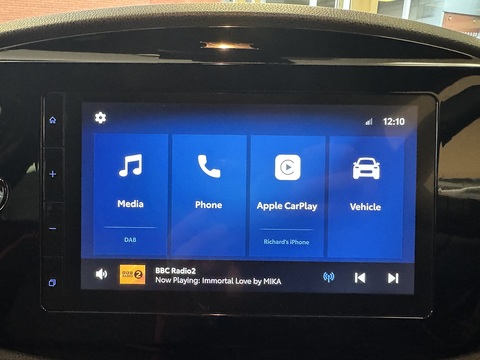 1.0 VVT-i Edge Hatchback 5dr Petrol x-shift Euro 6 (s/s) (72 ps)