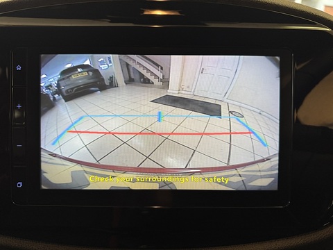 1.0 VVT-i Edge Hatchback 5dr Petrol x-shift Euro 6 (s/s) (72 ps)