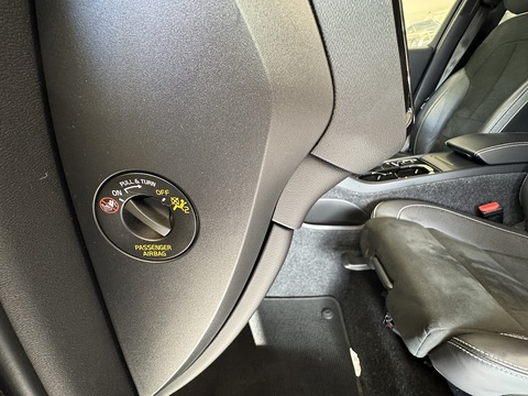 2.0 T5 R-Design Pro SUV 5dr Petrol Auto AWD Euro 6 (s/s) (247 ps)