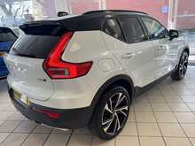 Volvo XC40 T5 R-Design Pro 