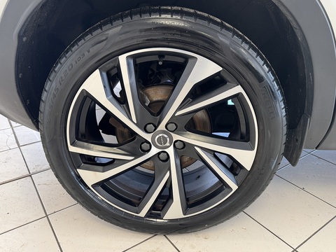 2.0 T5 R-Design Pro SUV 5dr Petrol Auto AWD Euro 6 (s/s) (247 ps)