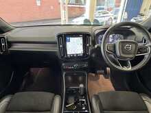 Volvo XC40 T5 R-Design Pro 