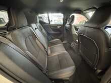 Volvo XC40 T5 R-Design Pro 