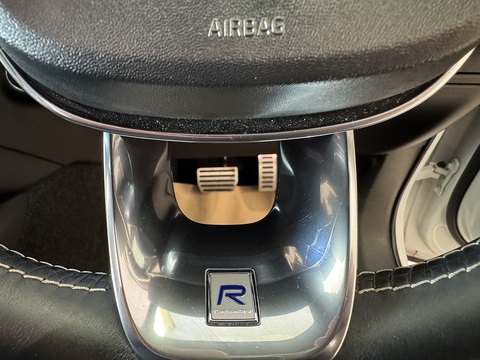 2.0 T5 R-Design Pro SUV 5dr Petrol Auto AWD Euro 6 (s/s) (247 ps)