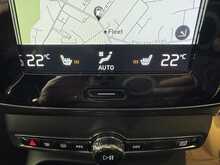 Volvo XC40 T5 R-Design Pro 