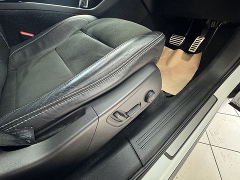 2.0 T5 R-Design Pro SUV 5dr Petrol Auto AWD Euro 6 (s/s) (247 ps)