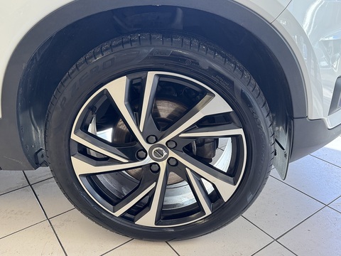 2.0 T5 R-Design Pro SUV 5dr Petrol Auto AWD Euro 6 (s/s) (247 ps)