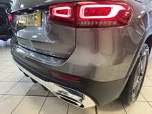 Mercedes-Benz GLB GLB200 AMG Line 