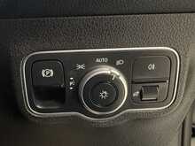 Mercedes-Benz GLB GLB200 AMG Line 