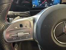 Mercedes-Benz GLB GLB200 AMG Line 