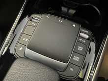 Mercedes-Benz GLB GLB200 AMG Line 