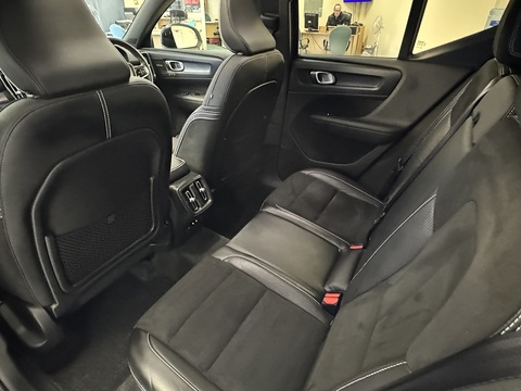 2.0 T5 First Edition SUV 5dr Petrol Auto AWD Euro 6 (s/s) (247 ps)