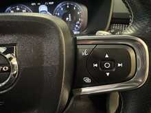 Volvo XC40 T5 First Edition 