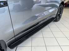 Jaguar F-PACE P300 R-Sport 