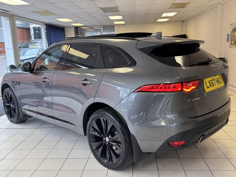 2.0 P300 R-Sport SUV 5dr Petrol Auto AWD Euro 6 (s/s) (300 ps)