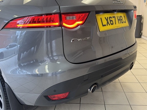 2.0 P300 R-Sport SUV 5dr Petrol Auto AWD Euro 6 (s/s) (300 ps)