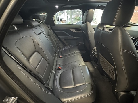 2.0 P300 R-Sport SUV 5dr Petrol Auto AWD Euro 6 (s/s) (300 ps)