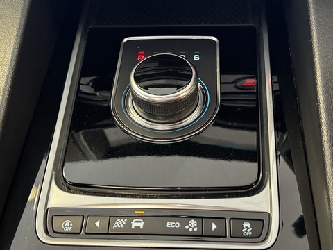 2.0 P300 R-Sport SUV 5dr Petrol Auto AWD Euro 6 (s/s) (300 ps)