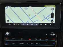 Jaguar F-PACE P300 R-Sport 