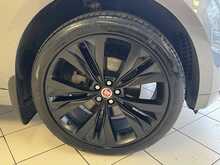 Jaguar F-PACE P300 R-Sport 