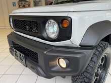 Suzuki Jimny SZ5 