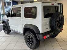 Suzuki Jimny SZ5 